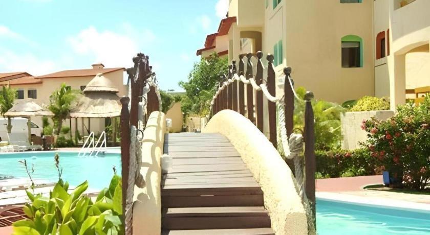 Selina Cancun Laguna Zona Hotelera Exterior photo